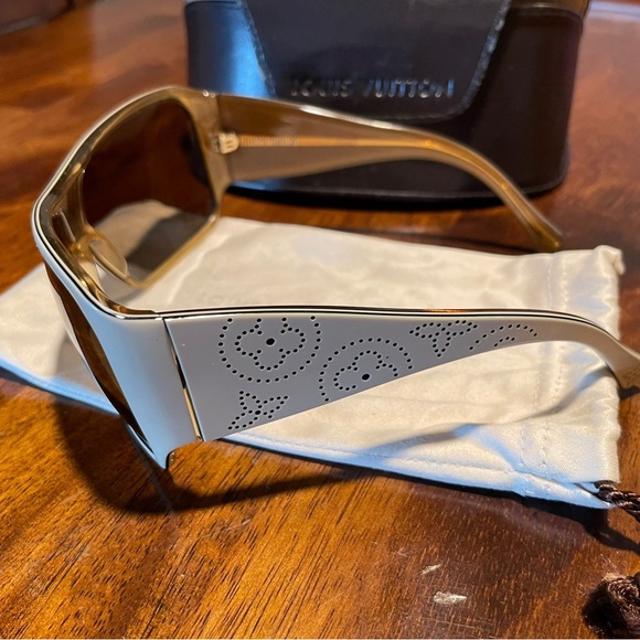 LOUIS VUITTON Sunglasses - Z0173W - Picture 4 of 4